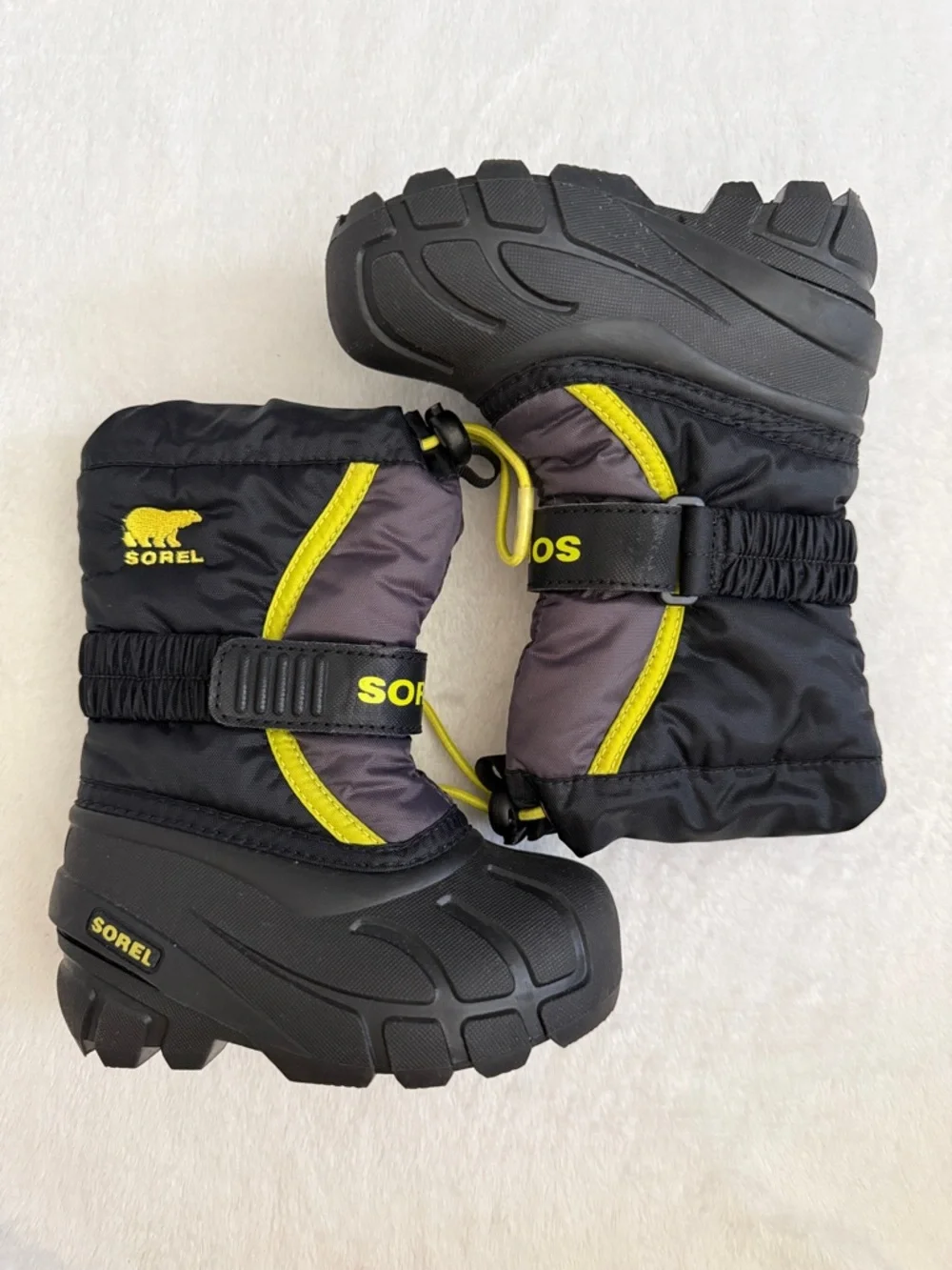 Sorel | Flurry Waterproof Insulated Winter Snow Boots Black Neon (7 Toddler)
